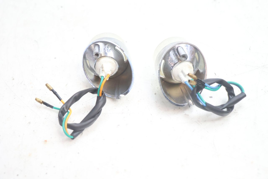 photo de FRONT TURN SIGNAL JM MOTORS OLDIES 4T 50 (2020 - 2026) - Technical close-up