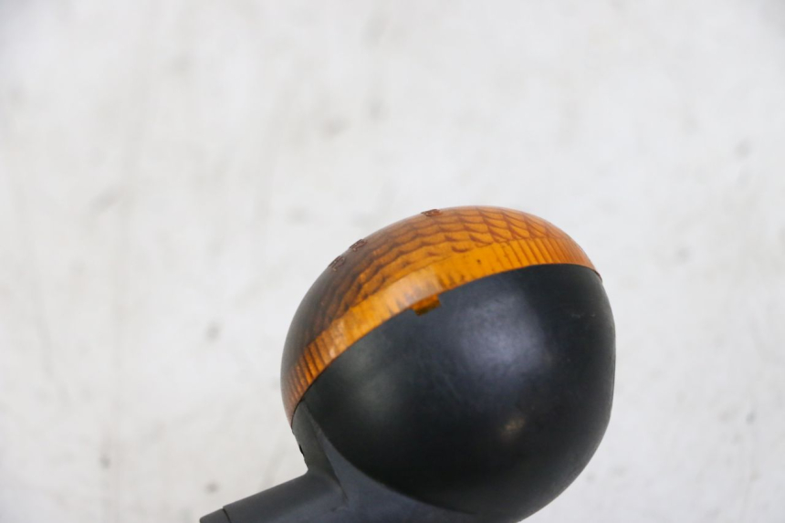 photo de FRONT TURN SIGNAL PEUGEOT LUDIX 50 (2008 - 2017) - Component detail