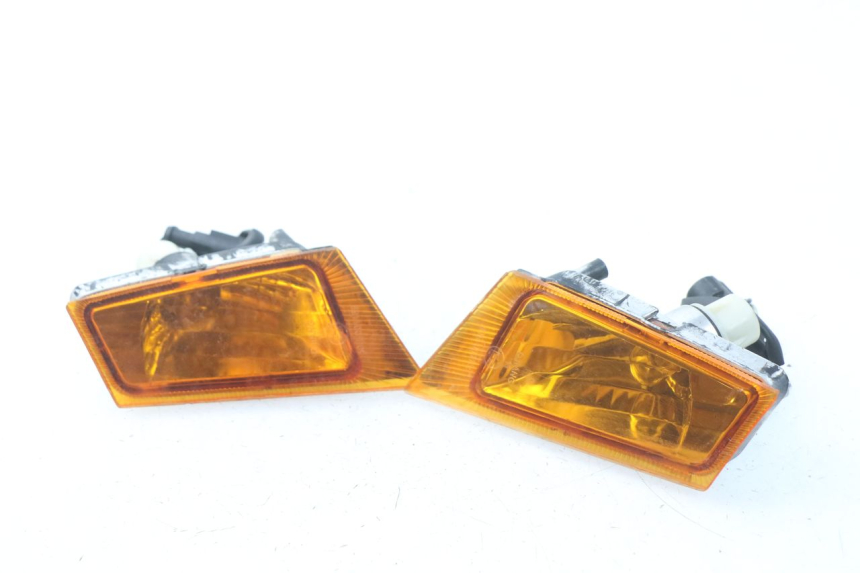 photo de FRONT TURN SIGNAL KEEWAY PIXEL 50 (2008 - 2011) - Product overview