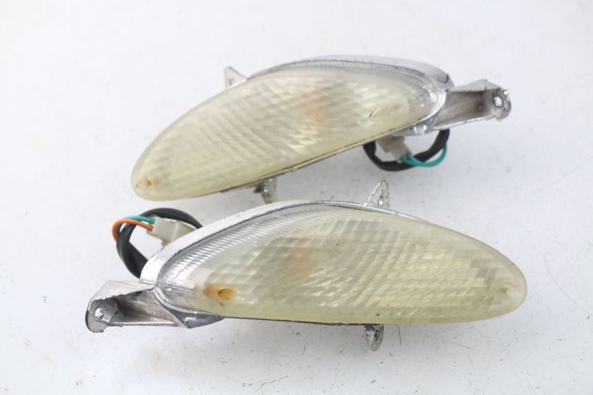 photo de FRONT TURN SIGNAL VASTRO R-ONE 4T 50 (2014 - 2022) - Component detail
