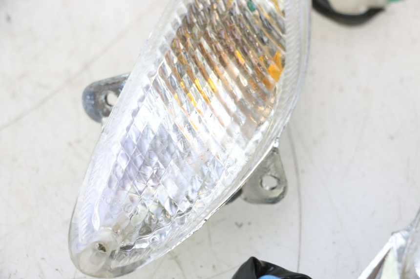 photo de FRONT TURN SIGNAL LAZIO RENO 50 (2016 - 2021) - Zoom on usage condition