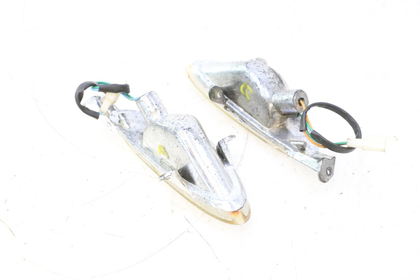 photo de FRONT TURN SIGNAL TNT MOTOR ROMA 10' 2T 50 (2011 - 2018) - Zoom on usage condition
