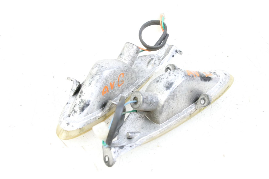 photo de FRONT TURN SIGNAL TNT MOTOR ROMA 10' 4T 50 (2007 - 2018) - Technical close-up