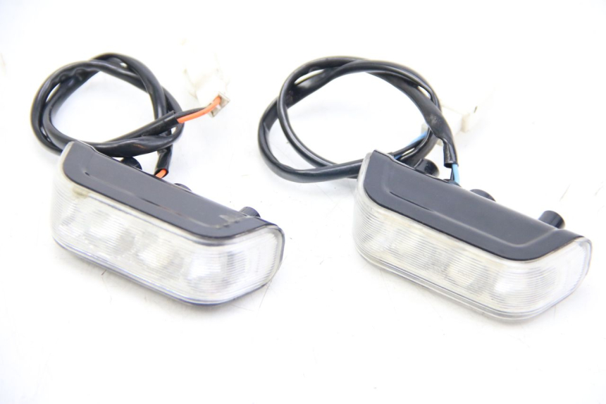 photo de FRONT TURN SIGNAL LVNENG S5 1 (2019 - 2023) - Main view