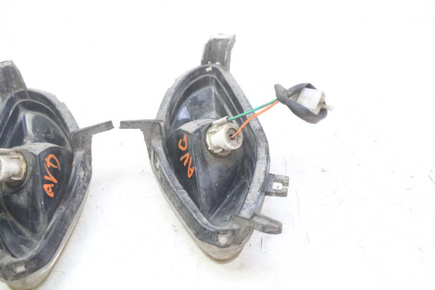 photo de FRONT TURN SIGNAL JM MOTORS SANTANA 50 (2014 - 2023) - Zoom on usage condition