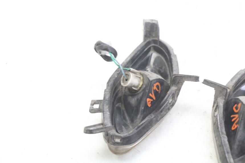 photo de FRONT TURN SIGNAL JM MOTORS SANTANA 50 (2014 - 2023) - Alternative perspective