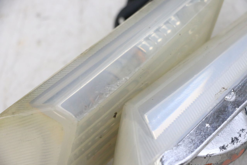 photo de Front turn signal VASTRO STREET X 4T 50 (2016 - 2021) - Component detail