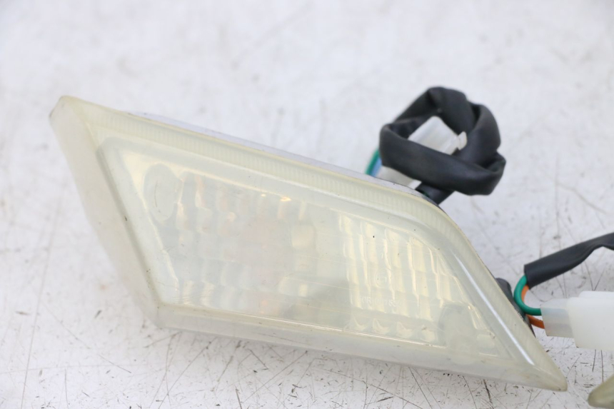 photo de Front turn signal VASTRO STREET X 4T 50 (2016 - 2021) - Product overview