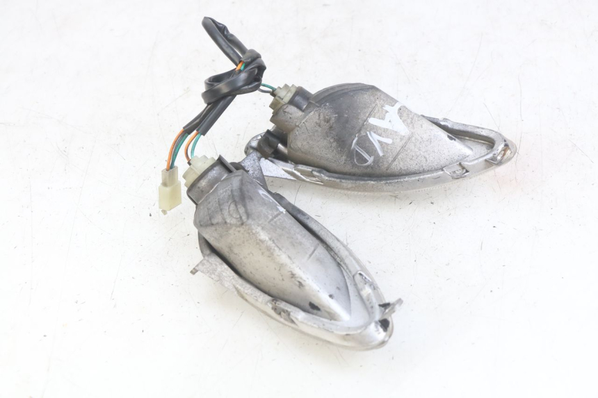 photo de FRONT TURN SIGNAL SYM SYMPHONY 125 (2009 - 2015) - Technical close-up