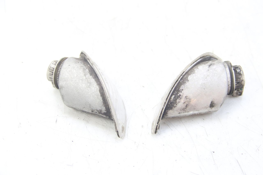 photo de FRONT TURN SIGNAL PIAGGIO VESPA S 2T 50 (2007 - 2014) - Surface and material condition