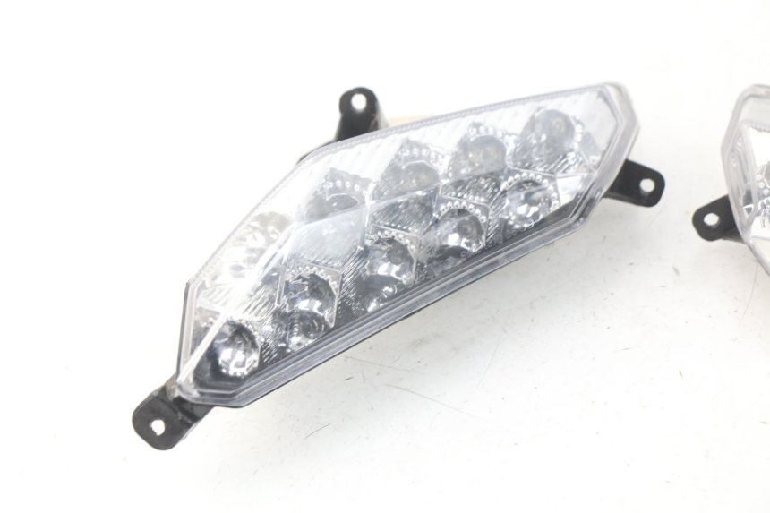 photo de FRONT TURN SIGNAL EUROCKA VIRTUALITY GT 4T 50 (2011 - 2017) - Product overview