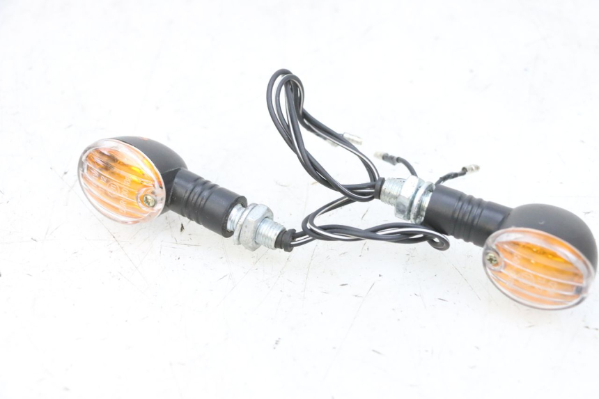 photo de FRONT TURN SIGNAL DAELIM VJ ROADWIN FI 125 (2008 - 2017) - Main view