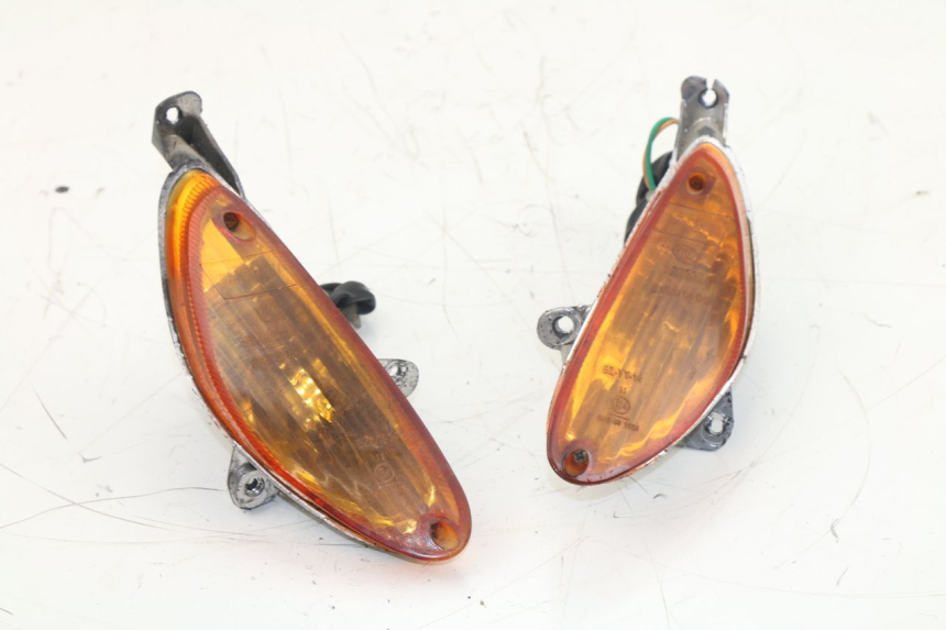 photo de FRONT TURN SIGNAL ROADSIGN WALLABY 50 (2009 - 2014) - Main view