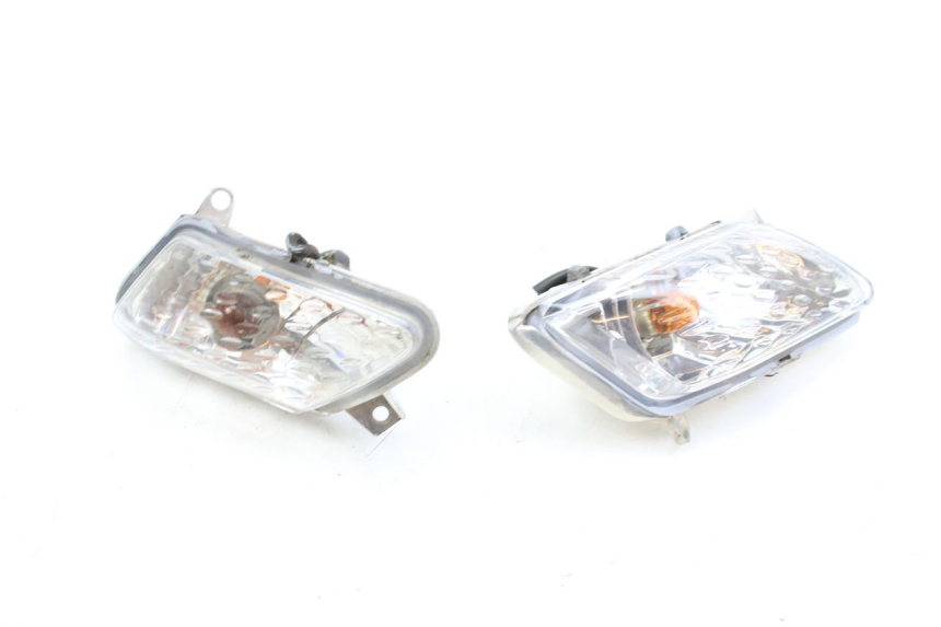 photo de FRONT TURN SIGNAL YAMAHA XMAX X-MAX 125 (2006 - 2009) - Main view