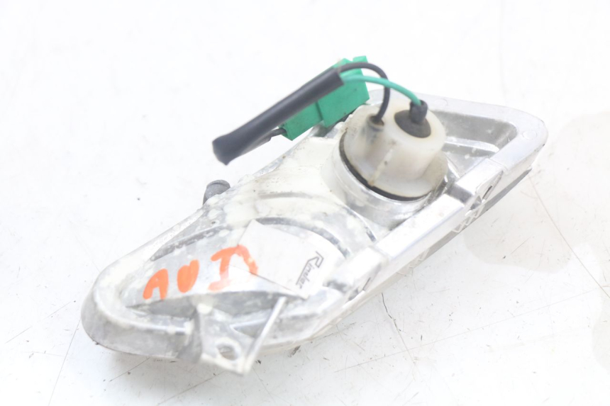 photo de FRONT TURN SIGNAL YAMAHA XMAX X-MAX 125 (2006 - 2009) - Product overview