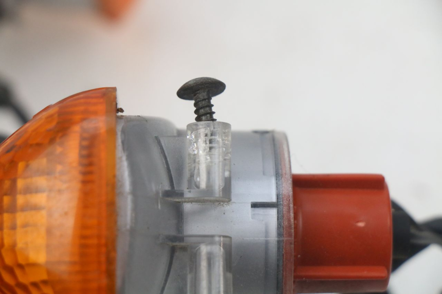 photo de FRONT TURN SIGNAL SUZUKI XF FREEWIND 650 (1997 - 2003) - Zoom on usage condition