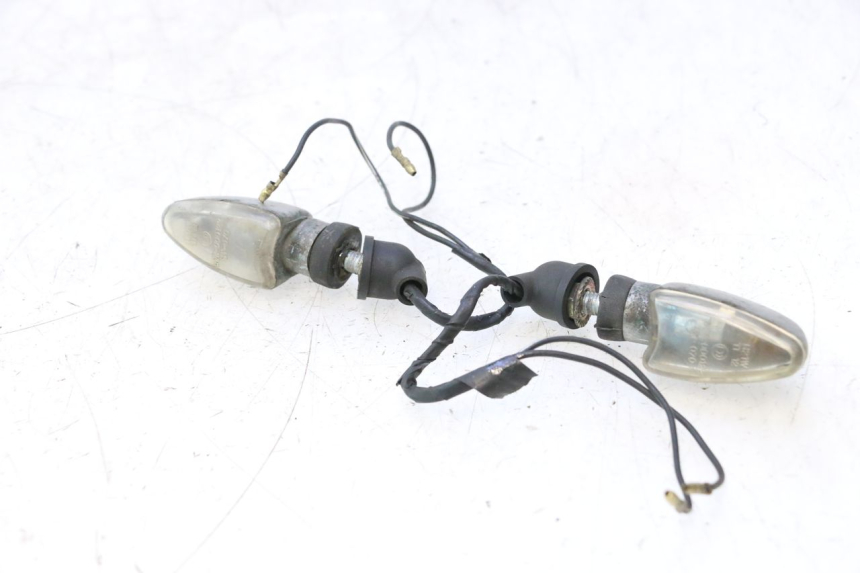 photo de FRONT TURN SIGNAL YAMAHA XJR 1300 (1998 - 2002) - Main view