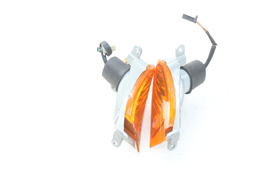 photo de FRONT TURN SIGNAL HONDA XLV VARADERO 125 (2000 - 2006) - Zoom on usage condition