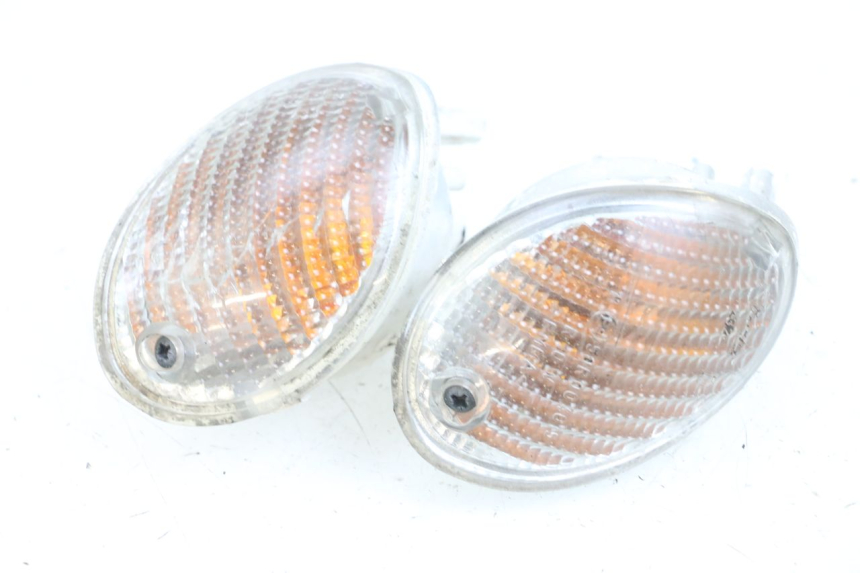 photo de FRONT TURN SIGNAL YAMAHA YN NEO'S 50 (1997 - 2004) - Component detail