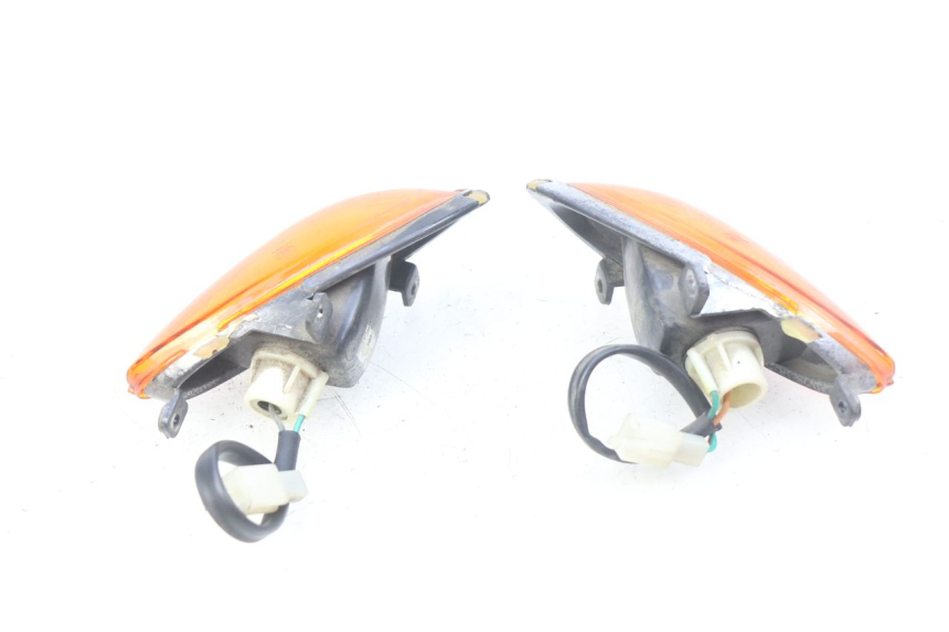 photo de FRONT TURN SIGNAL YIYING YY50QT-10 50 (2007 - 2022) - Product overview