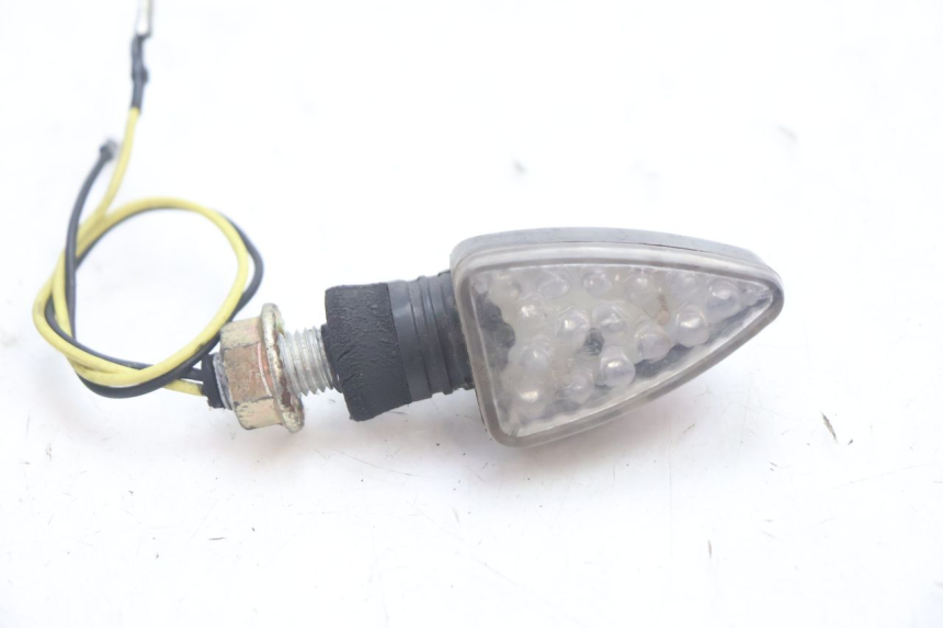 photo de FRONT TURN SIGNAL KAWASAKI ZX-6R ZX6R 600 (1995 - 1997) - Alternative perspective