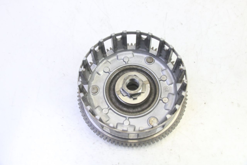 photo de CLUTCH BELL YAMAHA FZ6 N FAZER 600 (2004 - 2006) - Zoom on usage condition