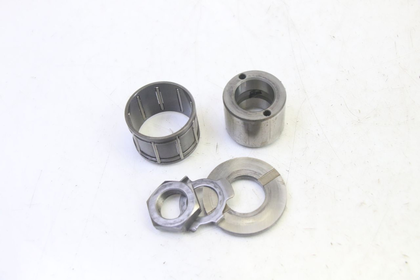 photo de CLUTCH BELL YAMAHA FZ6 N FAZER 600 (2004 - 2006) - Fixing points details