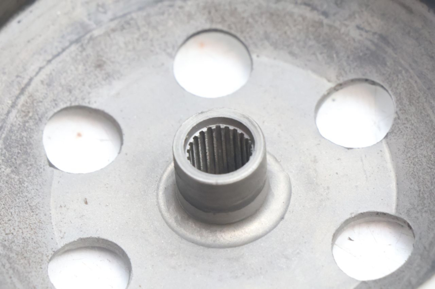 photo de CLUTCH BELL TNT MOTOR ROMA 10' 4T 50 (2007 - 2018) - Technical close-up