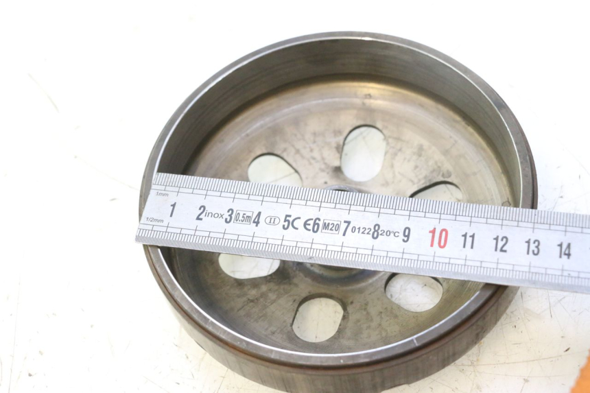 photo de CLUTCH BELL HONDA SH 125 (2001 - 2003) - Zoom on usage condition