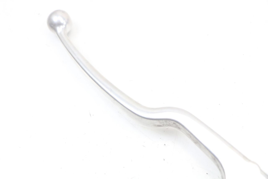 photo de CLUTCH LEVER MOUNT SUZUKI GZ MARAUDER 125 (1998 - 2004) - Component detail