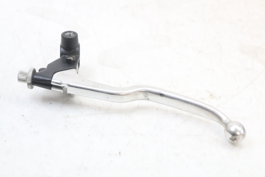 photo de CLUTCH LEVER MOUNT MASAI SCRAMBLER SPORT 125 (2021 - 2025) - Component detail