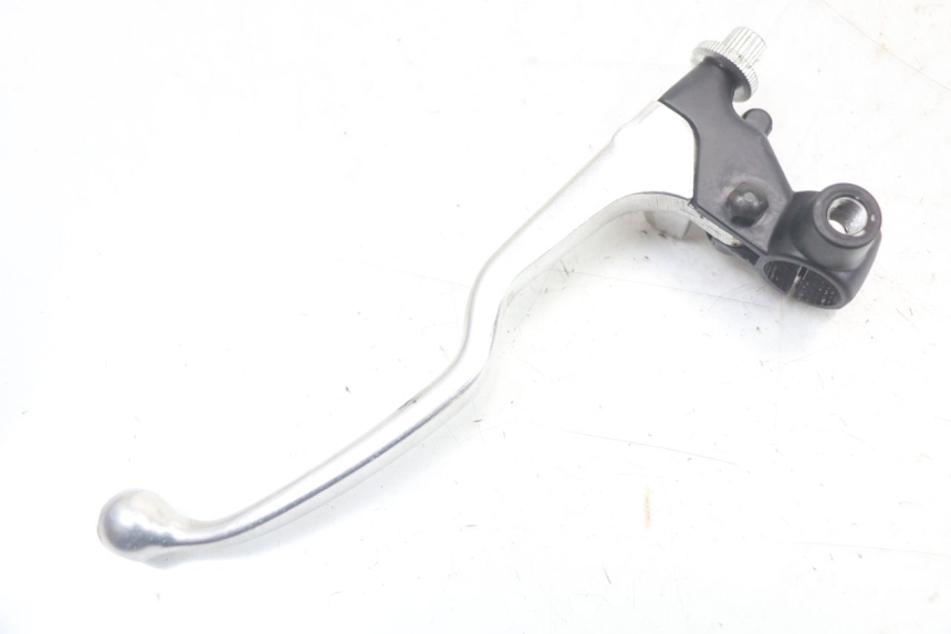 photo de CLUTCH LEVER MOUNT MASAI SCRAMBLER SPORT 125 (2021 - 2025) - Zoom on usage condition