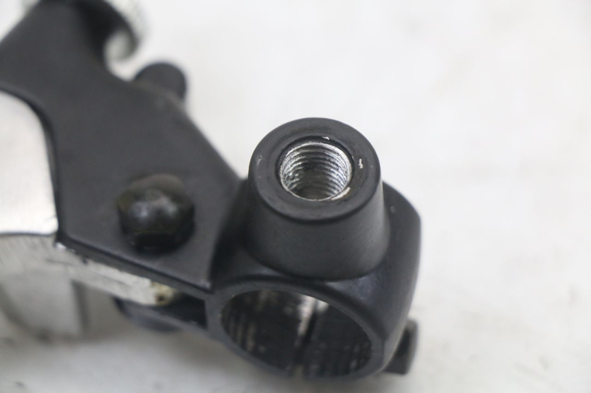 photo de CLUTCH LEVER MOUNT MASAI SCRAMBLER SPORT 125 (2021 - 2025) - Product overview