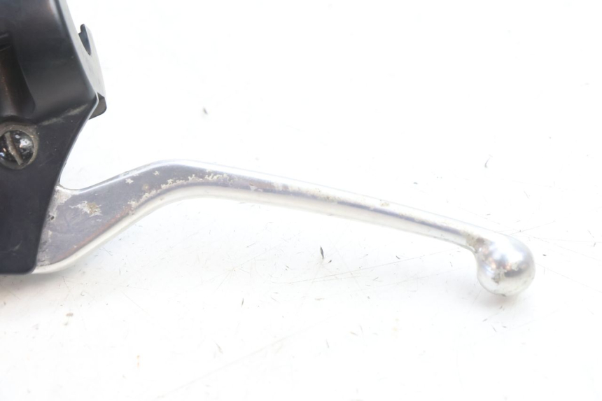 photo de CLUTCH LEVER MOUNT RIEJU MRT PRO SUPERMOTARD 50 (2007 - 2018) - Alternative perspective