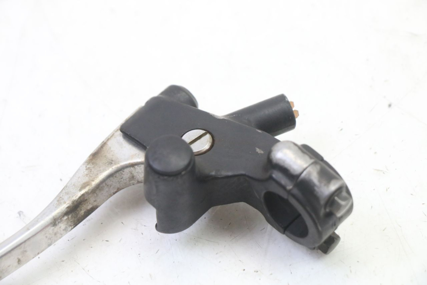 photo de CLUTCH LEVER MOUNT HONDA NTV DEAUVILLE ABS 700 (2007 - 2016) - Zoom on usage condition