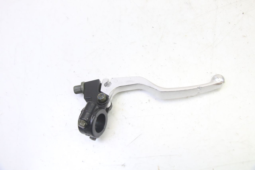 photo de CLUTCH LEVER APOLLO RFZ 125 - Zoom on usage condition