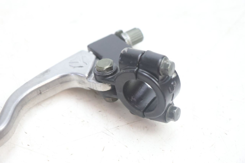 photo de CLUTCH LEVER MOUNT APOLLO RFZ 125 - Technical close-up