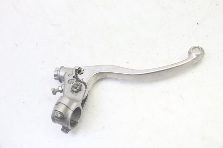 photo de CLUTCH LEVER MOUNT YAMAHA YZ-F YZF 250 (2014 - 2018) - Zoom on usage condition
