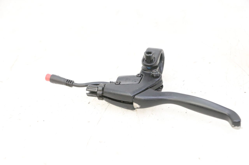 photo de RIGHT BRAKE LEVER KUKIRIN G2 MASTER 1 - Component detail