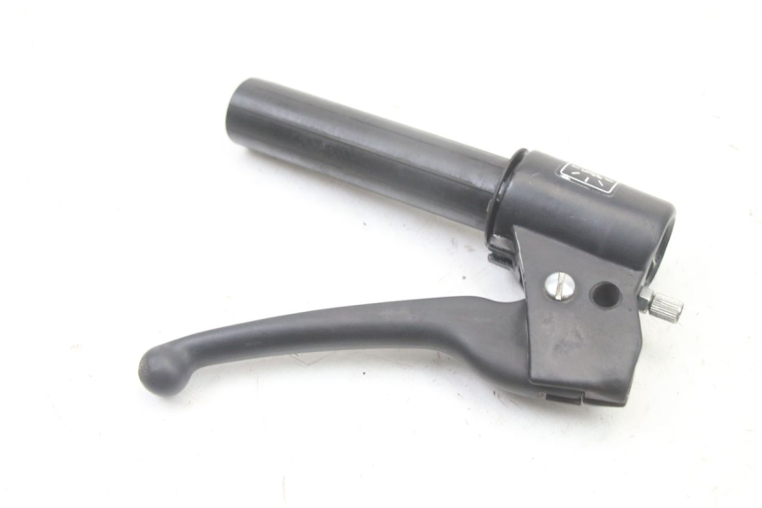 photo de RIGHT BRAKE LEVER MOUNT PEUGEOT LUDIX ONE 50 (2005 - 2008) - Alternative perspective