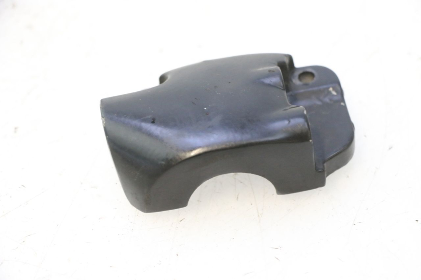photo de RIGHT BRAKE LEVER MOUNT PEUGEOT TREKKER 50 (1995 - 2004) - Zoom on usage condition