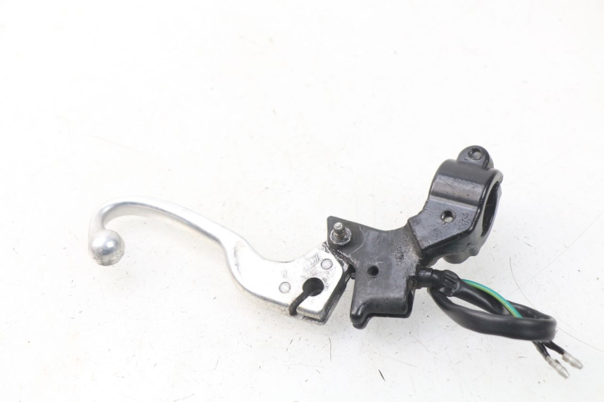 photo de LEFT BRAKE LEVER KYMCO AGILITY 4T 50 (2005 - 2018) - Zoom on usage condition