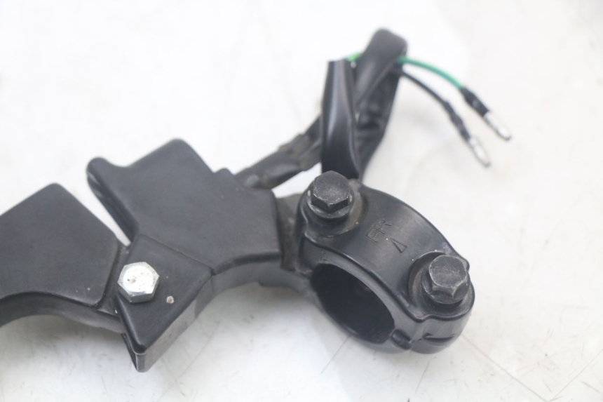 photo de LEFT BRAKE LEVER KYMCO AGILITY 4T 50 (2018 - 2022) - Zoom on usage condition