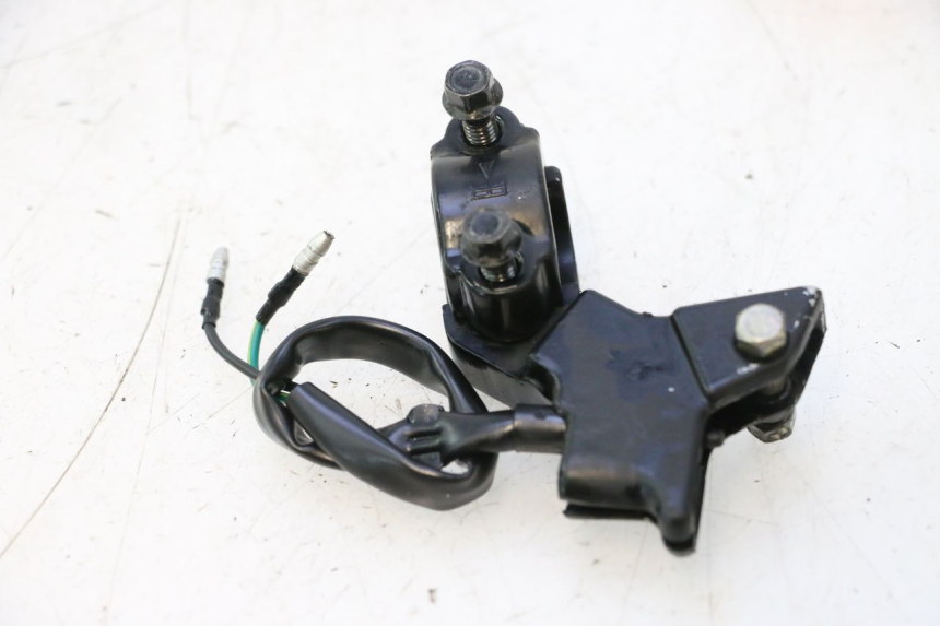 photo de LEFT BRAKE LEVER MOUNT KYMCO AGILITY PREMIUM 50 (2007 - 2010) - Main view