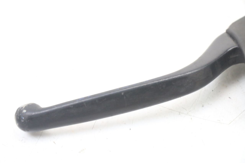 photo de LEFT BRAKE LEVER MOUNT DERBI SENDA R X-TREME 50 (2006 - 2010) - Zoom on usage condition