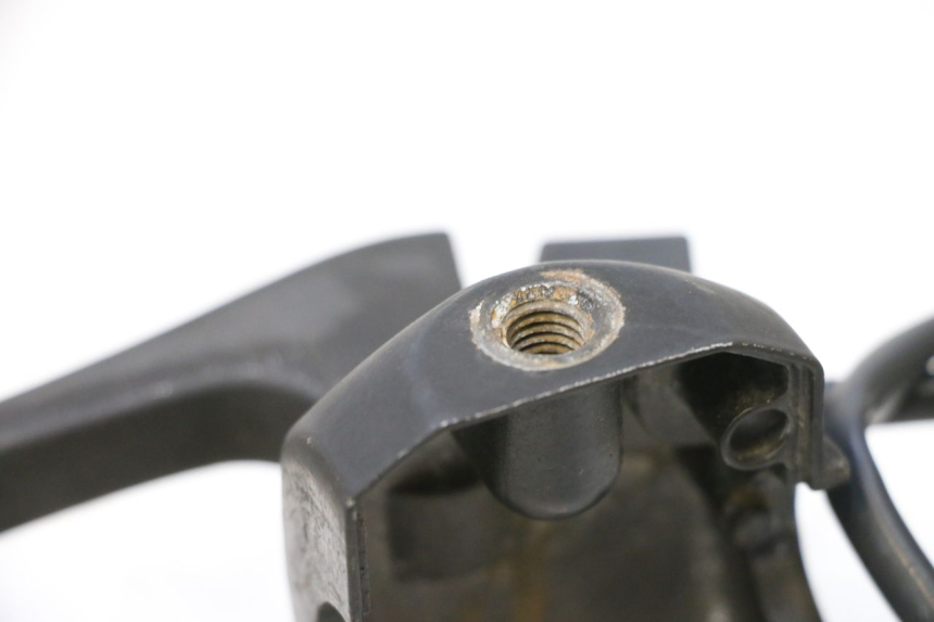 photo de LEFT BRAKE LEVER MOUNT JM MOTORS EVOLIS 4T 50 (2018 - 2022) - Alternative perspective