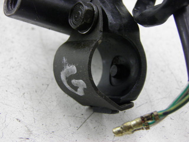 photo de LEFT BRAKE LEVER MOUNT HONDA NH VISION 50 (1985 - 1994) - Checked used part