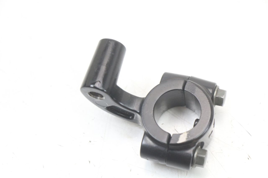 photo de LEFT BRAKE LEVER MOUNT KYMCO K-PW K-PIPE 50 (2012 - 2017) - Technical close-up