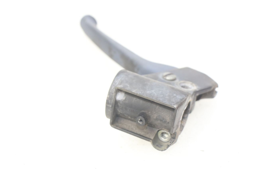 photo de LEFT BRAKE LEVER PEUGEOT LUDIX 50 (2008 - 2017) - Zoom on usage condition