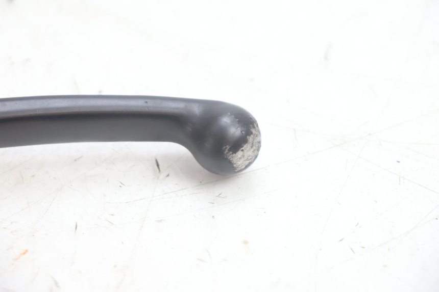 photo de LEFT BRAKE LEVER PIAGGIO NEW TYPHOON 50 (2018 - 2021) - Zoom on usage condition
